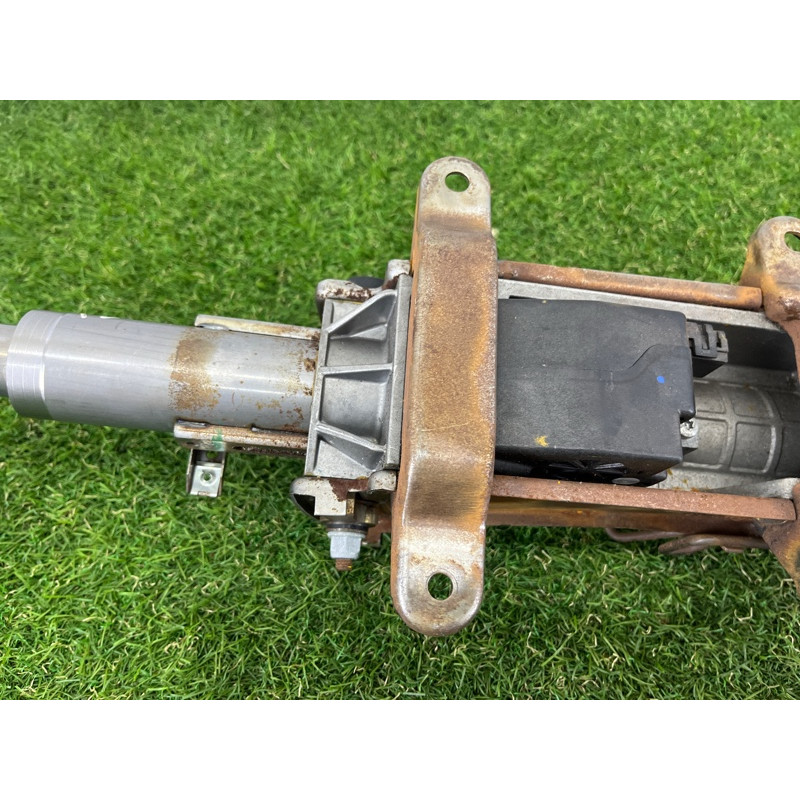 Рулевая колонка с карданчиком (рулевое управление) Volkswagen Touareg NF 2012 3.6 CGRA 7P6419501DJ