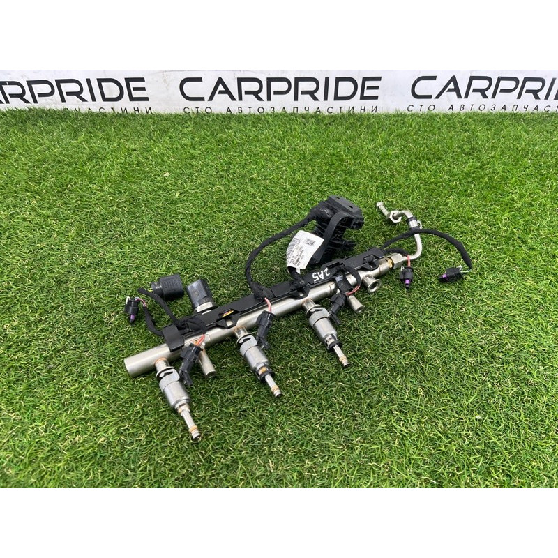 Топливная рампа (топливная система) AUDI A5 F5 2020 2.0 CYMC 06K133317AB