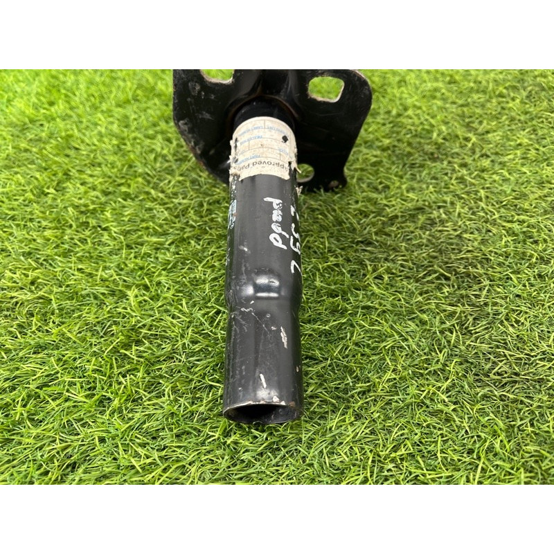 Кронштейн усилителя бампера (стекла и зеркала) BMW 5-series E39 51118159359