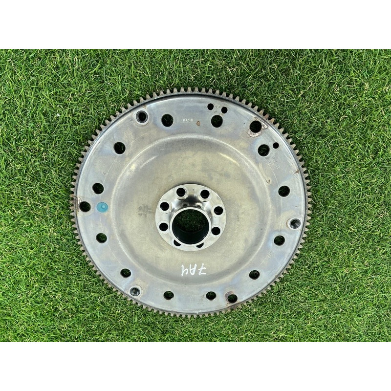 Маховик (двигатель и элементы) AUDI A4 B8 2012 2.0 CAEB 06H105323K