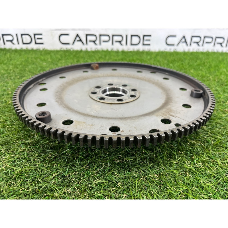 Маховик (двигатель и элементы) AUDI A4 B8 2012 2.0 CAEB 06H105323K