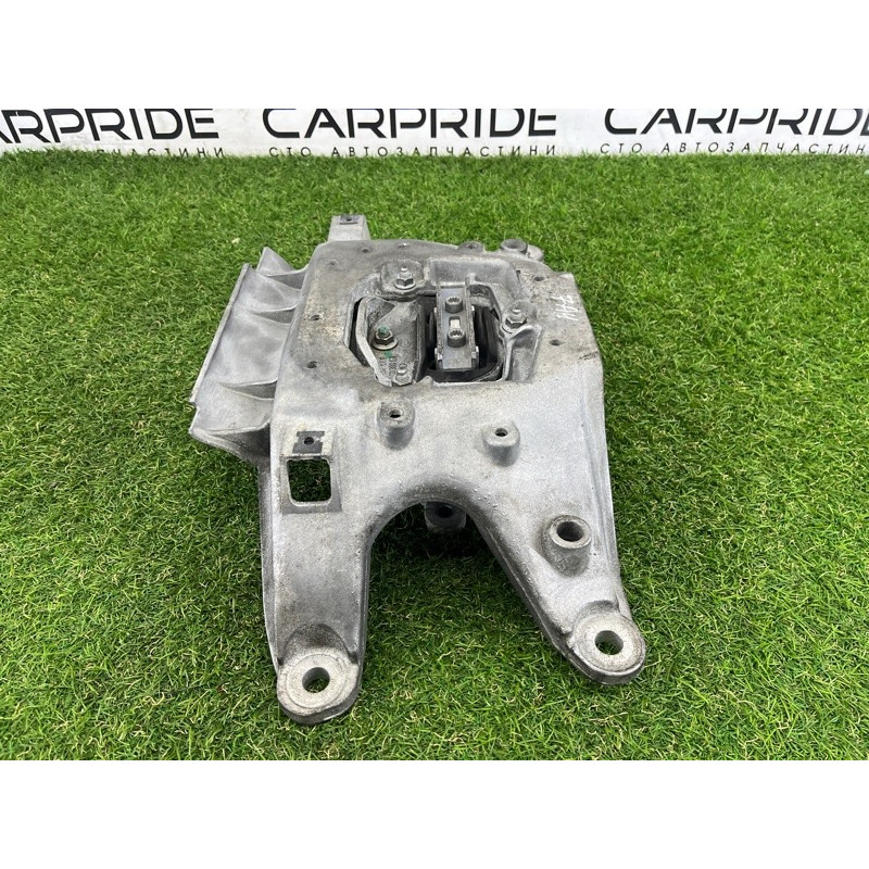 Кронштейн КПП (трансмиссия) AUDI A4 B8 2012 2.0 CAEB 8K0399263K