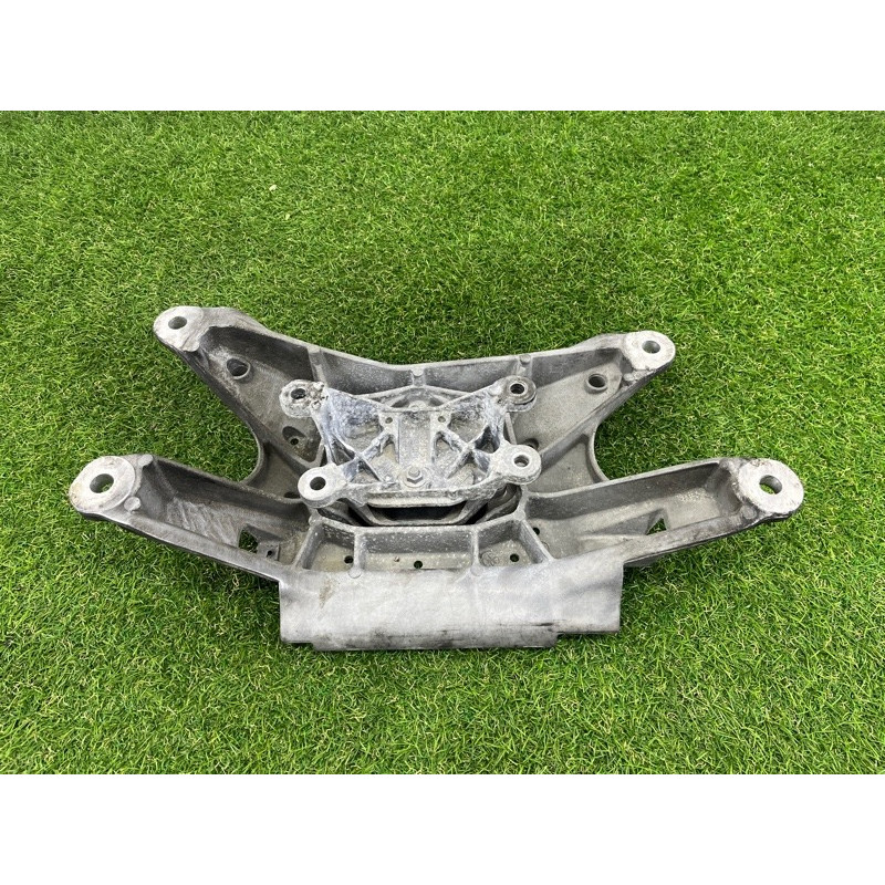 Кронштейн КПП (трансмиссия) AUDI A4 B8 2012 2.0 CAEB 8K0399263K