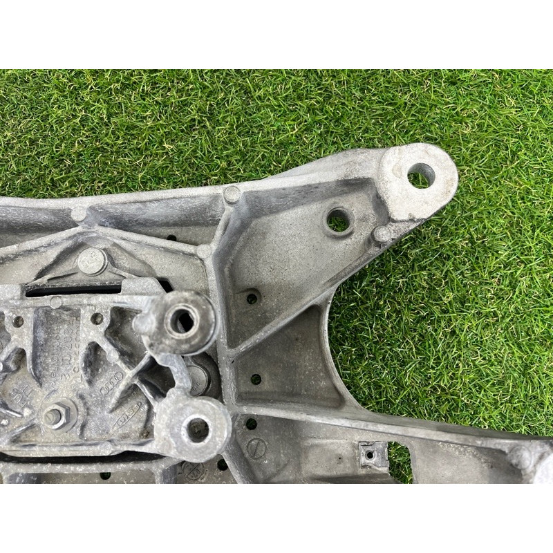 Кронштейн КПП (трансмиссия) AUDI A4 B8 2012 2.0 CAEB 8K0399263K