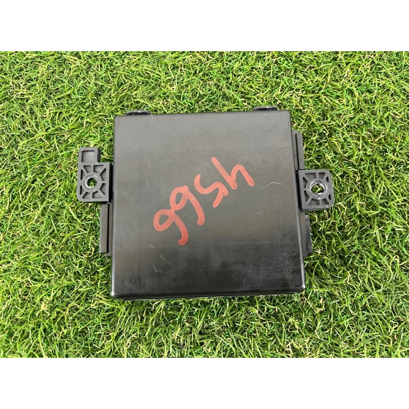 Блок бесключевого доступа (электрика / блок управления) Jeep Grand Cherokee WK2 2017 3.6 68211124AF