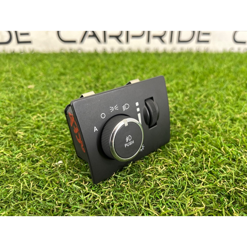 Переключатель света (электрика) Jeep Grand Cherokee WK2 2014 3.0 Diesel EXF 68189156AA