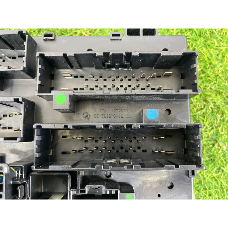 Блок предохранителей (электрика) Jeep Grand Cherokee WK2 2020 3.6 68425203AB