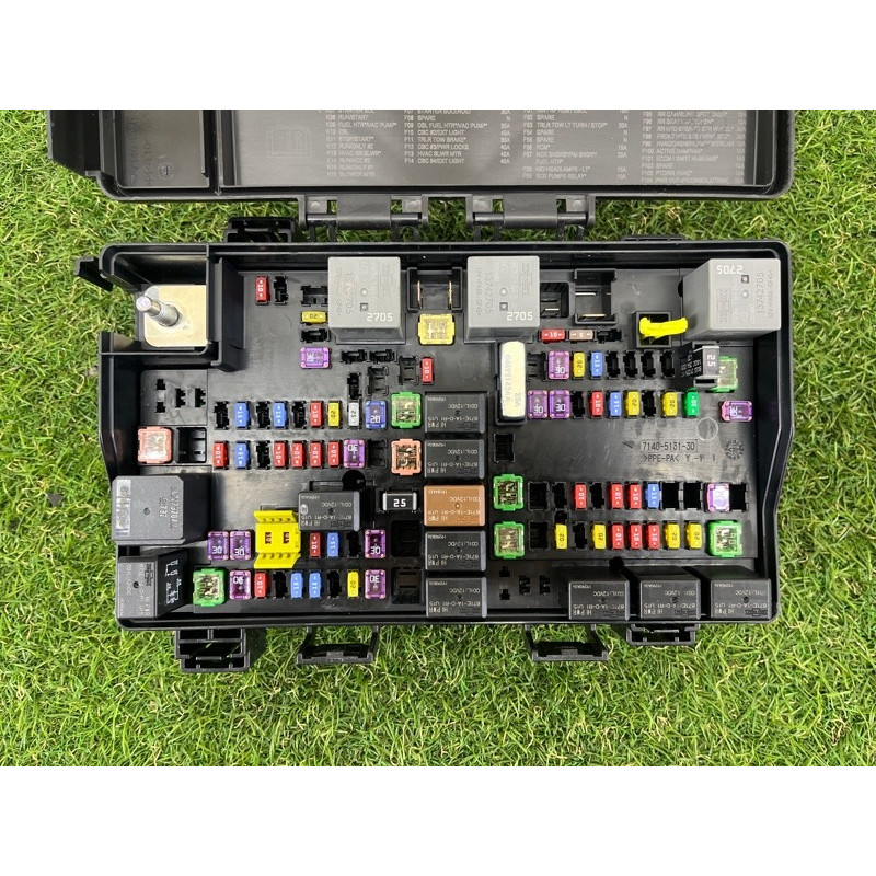 Блок предохранителей (электрика) Jeep Grand Cherokee WK2 2020 3.6 68425203AB