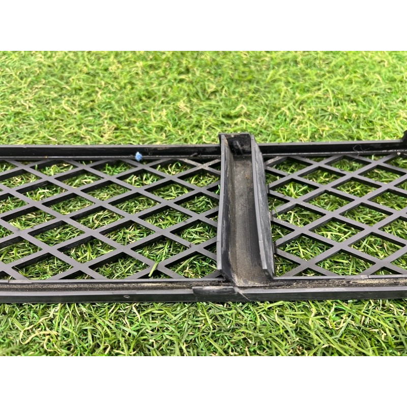 Решетка бампера (кузов и элементы) BMW 7-series F02 2011 4.4 N63 51117184149