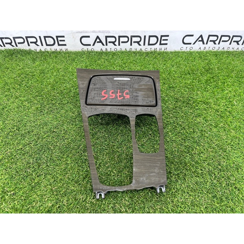 Декоративная накладка центральной консоли (салон) BMW 7-series F02 2011 4.4 N63 51169179845