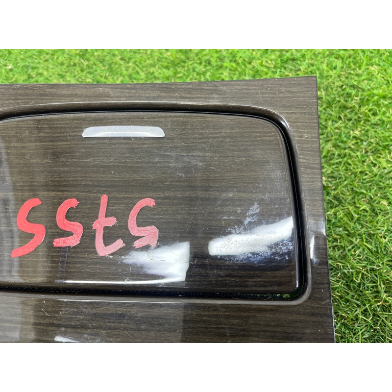 Декоративная накладка центральной консоли (салон) BMW 7-series F02 2011 4.4 N63 51169179845