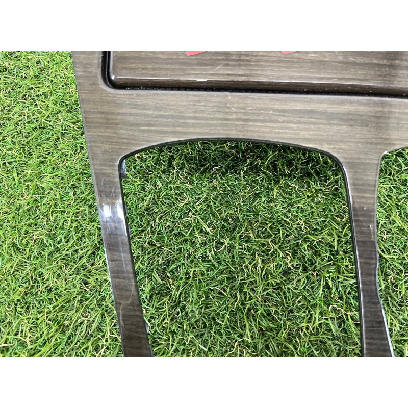 Декоративная накладка центральной консоли (салон) BMW 7-series F02 2011 4.4 N63 51169179845