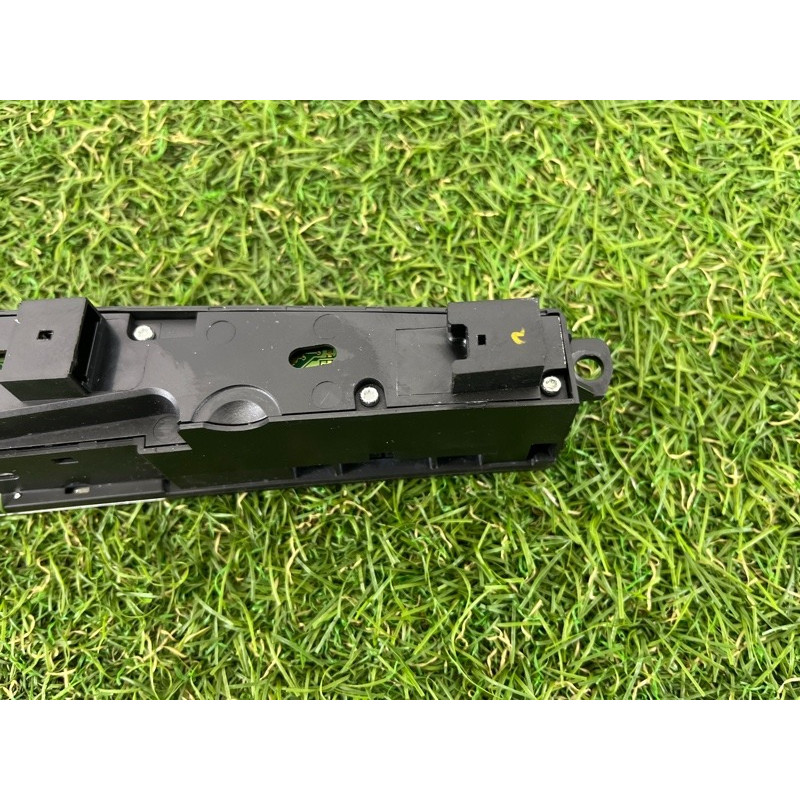 Блок кнопок (электрика / кнопки) BMW 7-series F02 2011 4.4 N63 61319201486