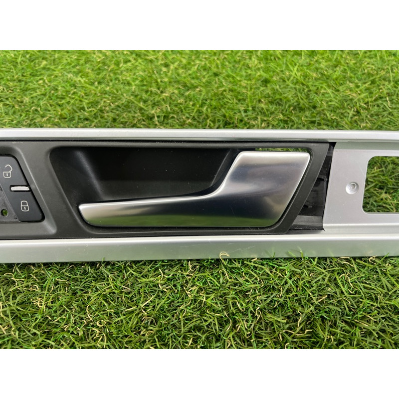 Ручка двери внутренняя (салон) Volkswagen Touareg NF 2011 3.0 TDI 7P6867102TOUM