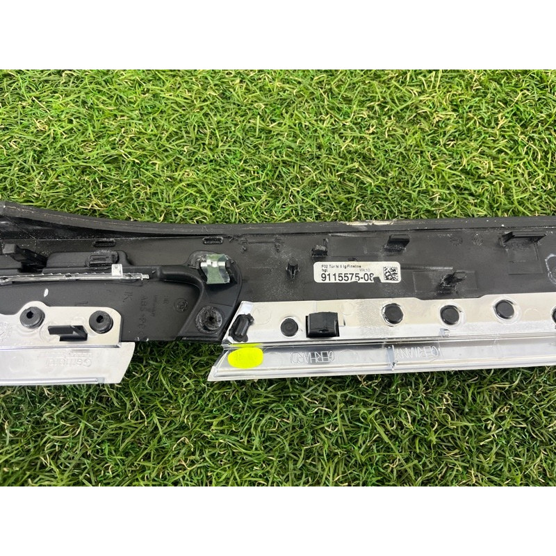 Декоративная накладка карты двери (салон) BMW 7-series F02 2011 4.4 N63 51419115533