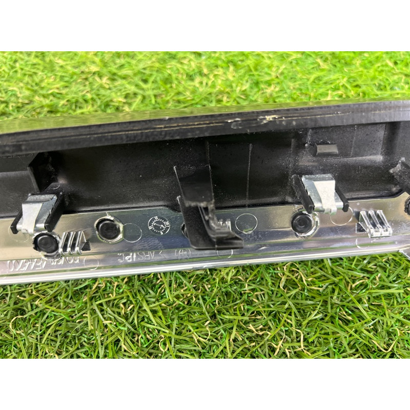 Декоративная накладка карты двери (салон) BMW 7-series F02 2011 4.4 N63 51419115533