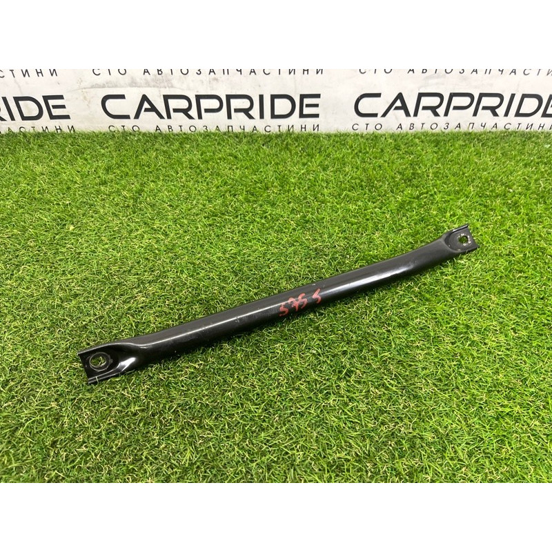 Распорка передней панели (кузов и элементы) BMW 7-series F02 2011 4.4 N63 51717184385