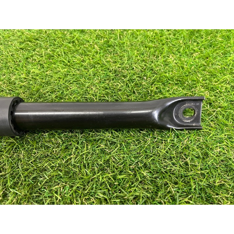 Распорка передней панели (кузов и элементы) BMW 7-series F02 2011 4.4 N63 51717184386