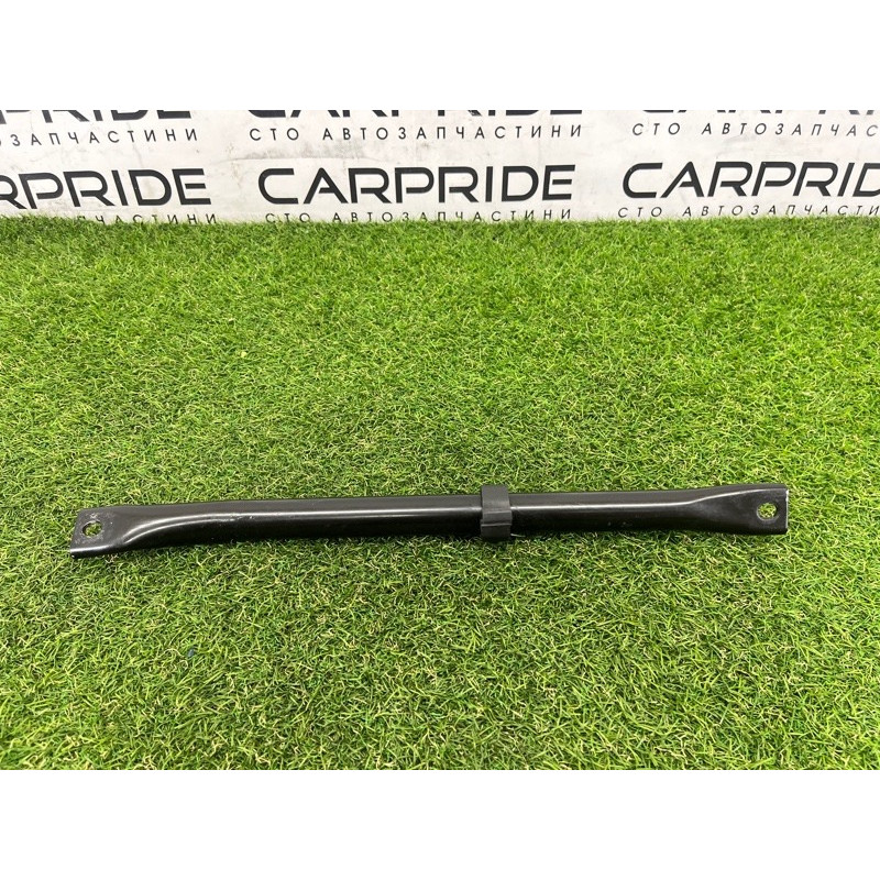 Распорка передней панели (кузов и элементы) BMW 7-series F02 2011 4.4 N63 51717184386