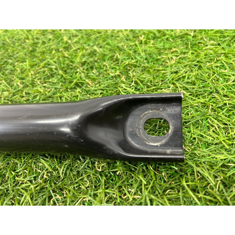 Распорка передней панели (кузов и элементы) BMW 7-series F02 2011 4.4 N63 51717184386