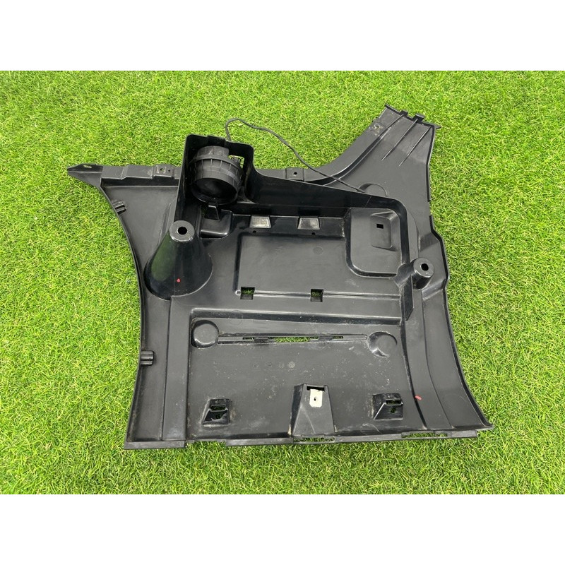 Крепление бампера (кузов и элементы) BMW 7-series F02 2011 4.4 N63 51127183886