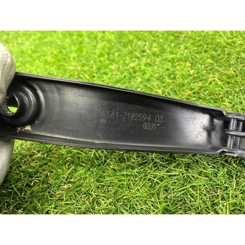 Поводок дворника (кузов и элементы) BMW 7-series F02 2011 4.4 N63 61617182594