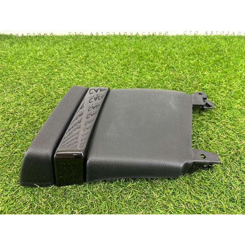 Обшивка стойки центральная (салон) BMW 5-series Gran Turismo F07 2011 3.0 N55B30 51437235103