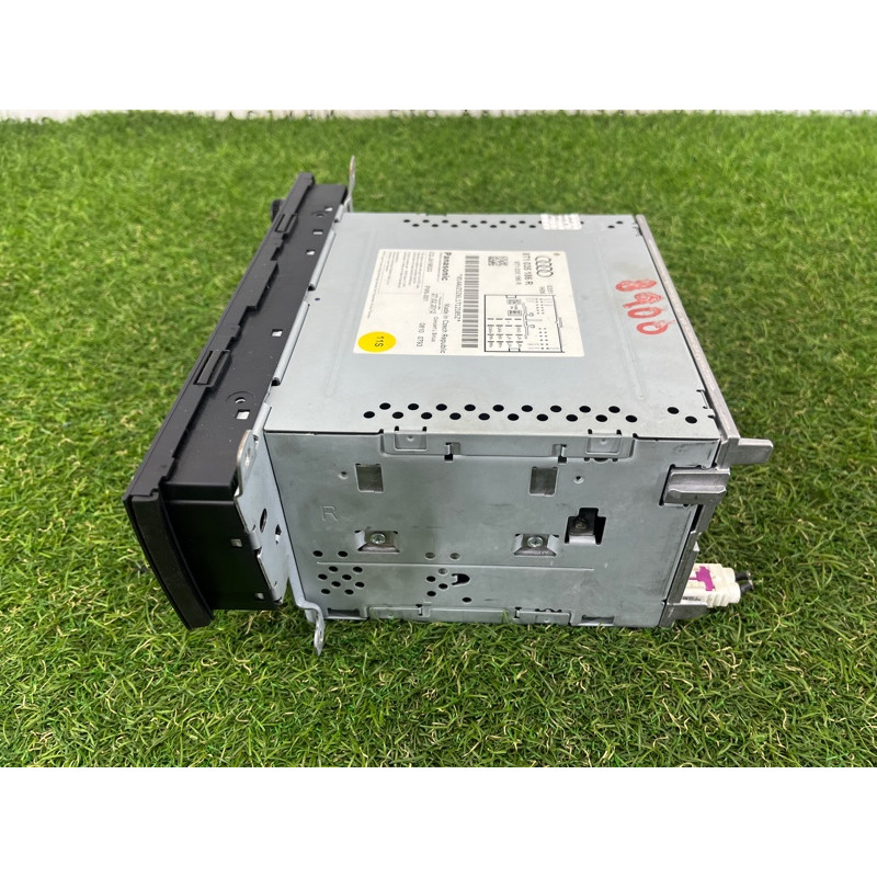 Блок управления мультимедиа (электрика / блок управления) AUDI A4 B8 2012 2.0 CAEB 8T1035186R