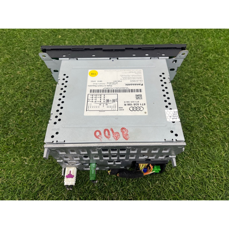 Блок управления мультимедиа (электрика / блок управления) AUDI A4 B8 2012 2.0 CAEB 8T1035186R