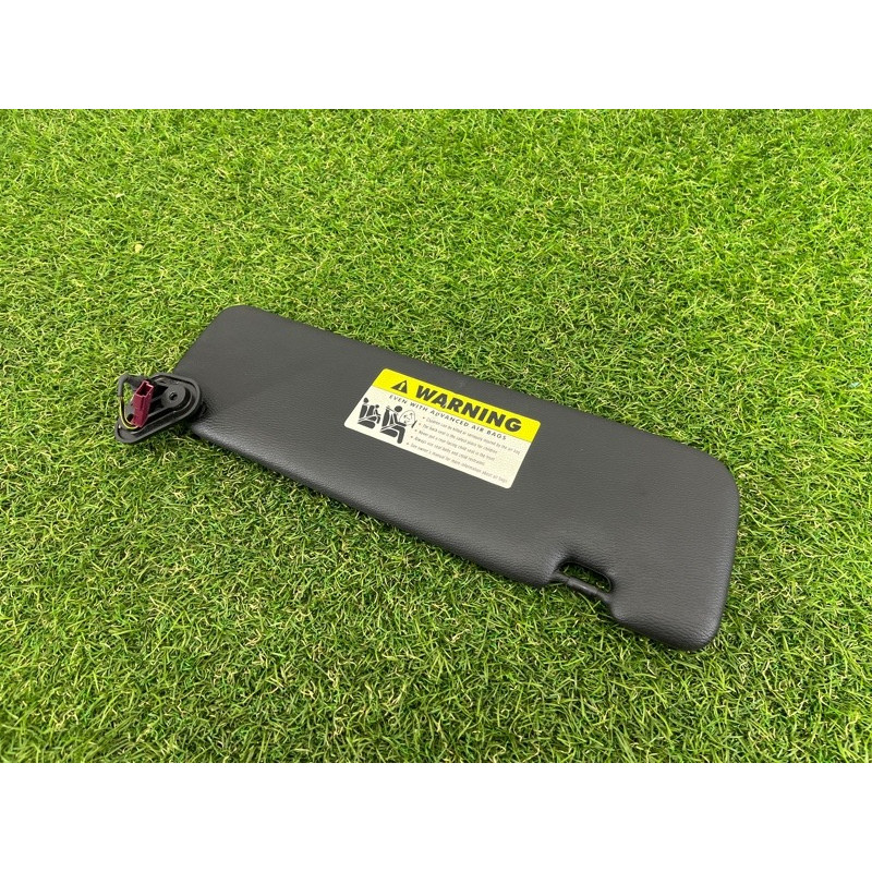 Козирок сонцезахисний (салон) BMW 3-series E93 2008 3.0 N54 51167139449