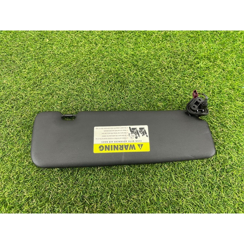 Козирок сонцезахисний (салон) BMW 3-series E93 2008 3.0 N54 51167139449