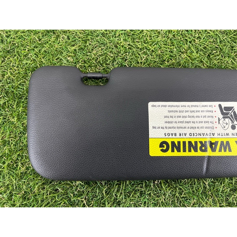 Козирок сонцезахисний (салон) BMW 3-series E93 2008 3.0 N54 51167139449