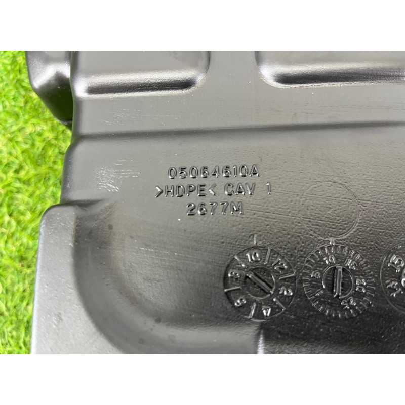 Сабвуфер (электрика) Jeep Grand Cherokee WK2 2017 5064610AC