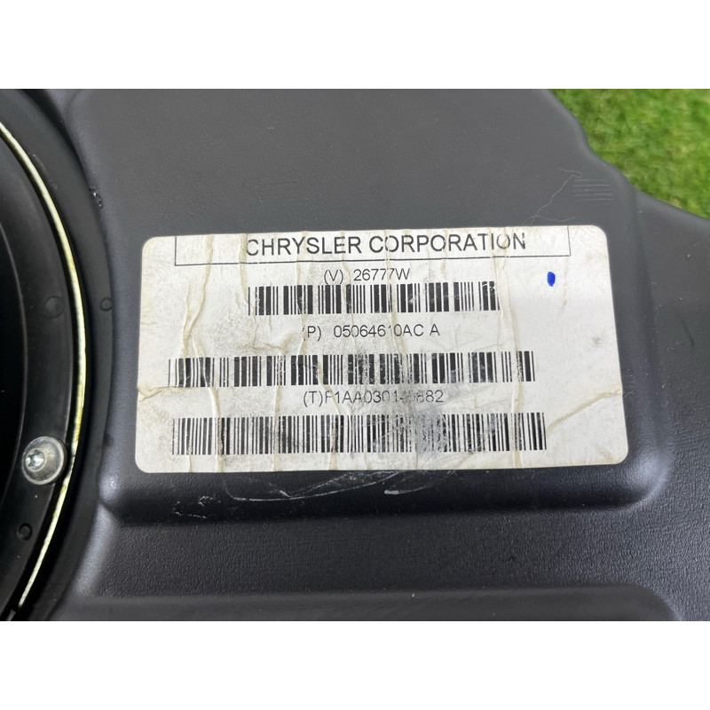 Сабвуфер (электрика) Jeep Grand Cherokee WK2 2014 3.0 Diesel EXF 5064610AC