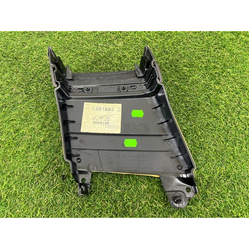 Обшивка стойки центральная (салон) BMW 5-series Gran Turismo F07 2011 3.0 N55B30 51437235104