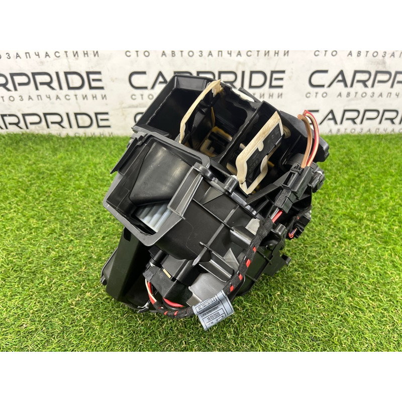 Печка в сборе (отопление и кондиционирование) BMW 7-series F02 2011 4.4 N63 64119248171