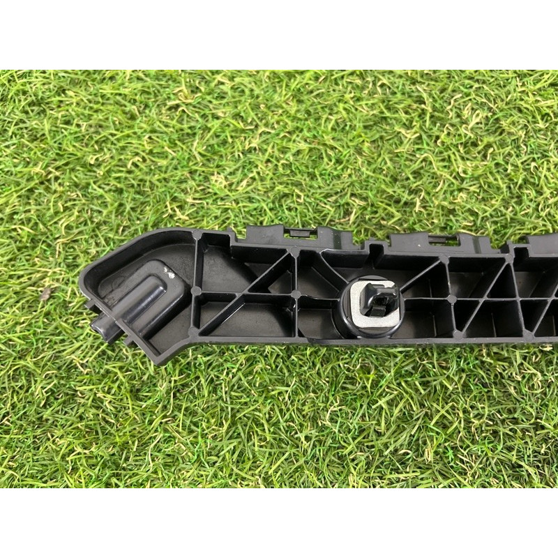 Кріплення бампера (кузов і елементи) Jeep Grand Cherokee WK2 2017 55079222AH