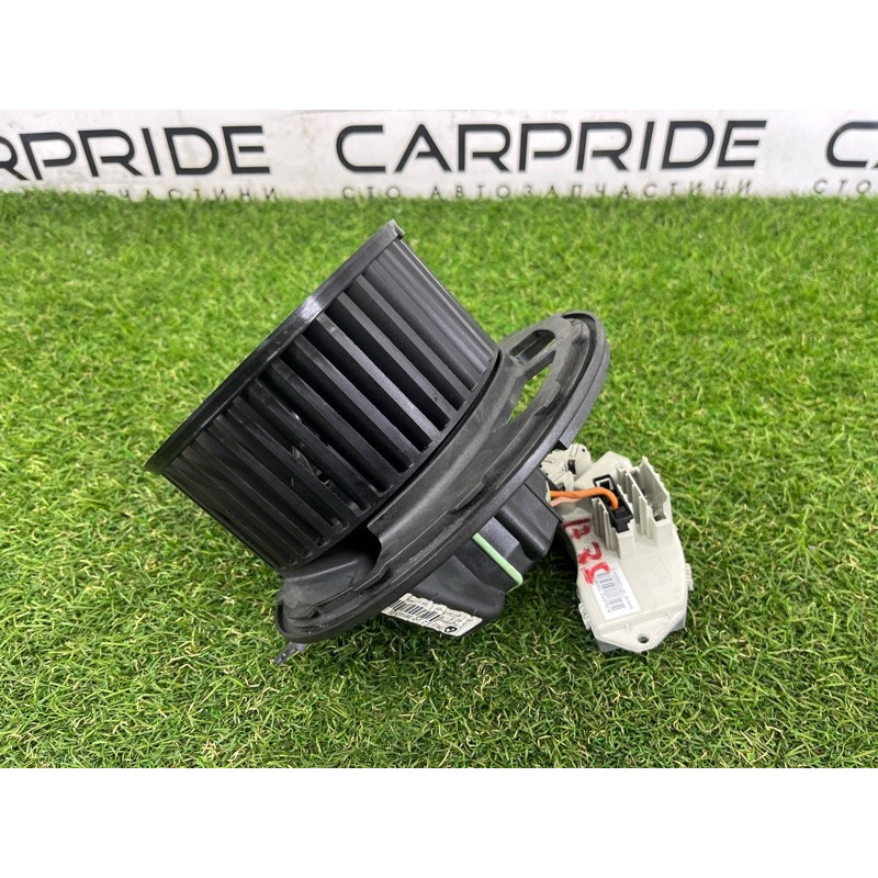 Мотор пічки (обігрів та кондиціювання.) BMW 3-series E93 2008 3.0 N54 64119227670