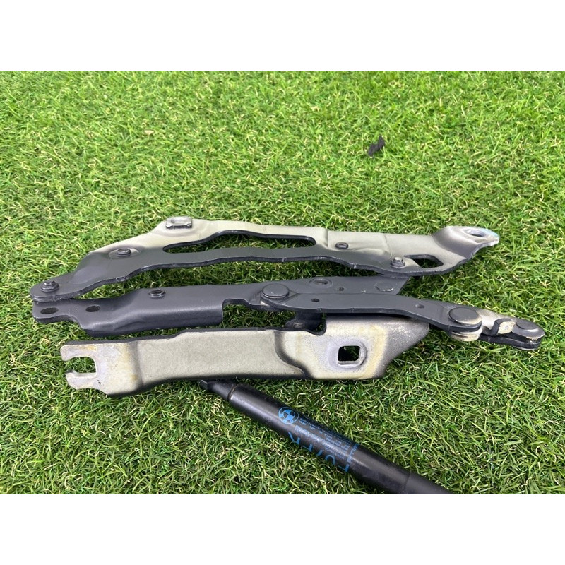 Петля капота (кузов и элементы) BMW 5-series Gran Turismo F07 2011 3.0 N55B30 41617229636