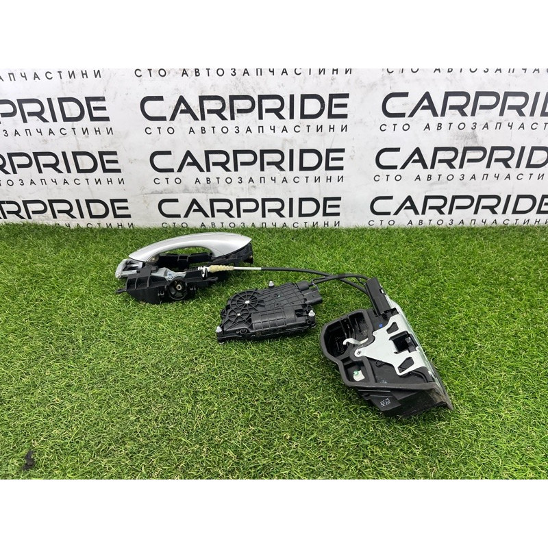 Замок двери (кузов и элементы) BMW 7-series F02 2011 4.4 N63 51225A36E15