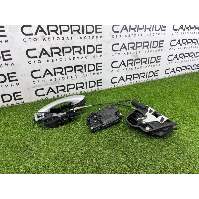 Замок двери (кузов и элементы) BMW 7-series F02 2011 4.4 N63 51225A36E15