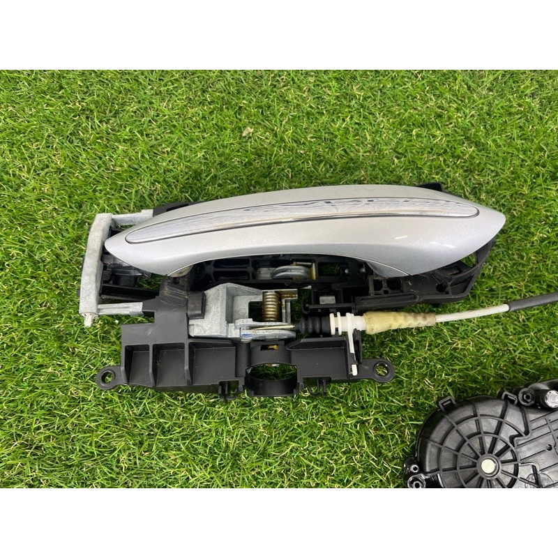 Замок двери (кузов и элементы) BMW 7-series F02 2011 4.4 N63 51225A36E15