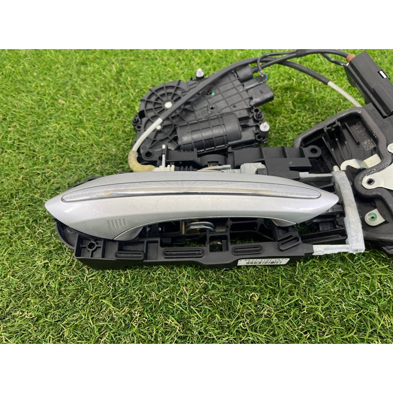 Замок двери (кузов и элементы) BMW 7-series F02 2011 4.4 N63 51225A36E15