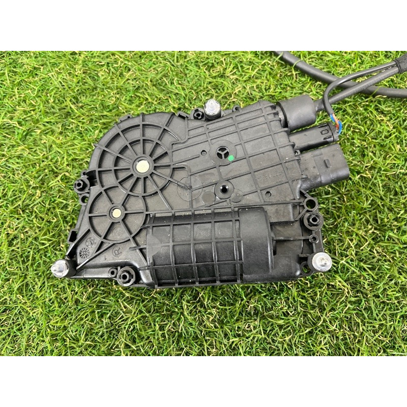 Замок двери (кузов и элементы) BMW 7-series F02 2011 4.4 N63 51225A36E15