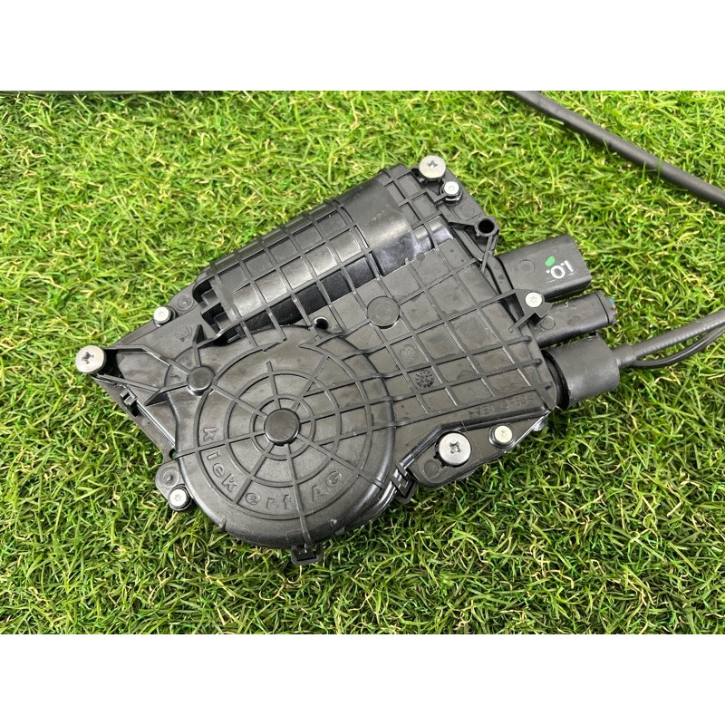 Замок двери (кузов и элементы) BMW 7-series F02 2011 4.4 N63 51225A36E15