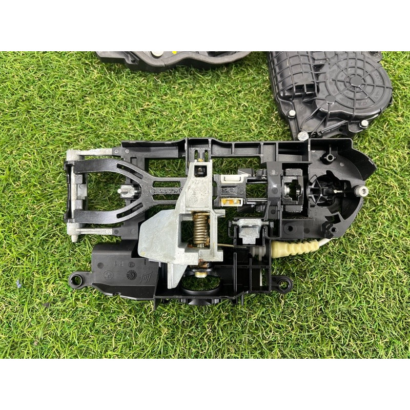 Замок двери (кузов и элементы) BMW 7-series F02 2011 4.4 N63 51225A36E16