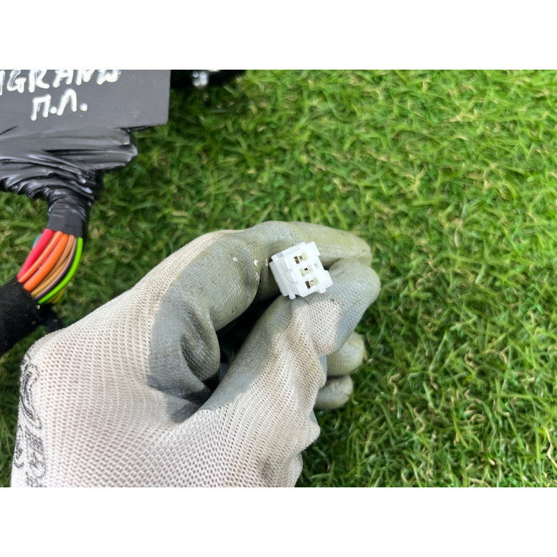 Проводка дверная (электрика) Jeep Grand Cherokee WK2 2020 3.6 68399119AA