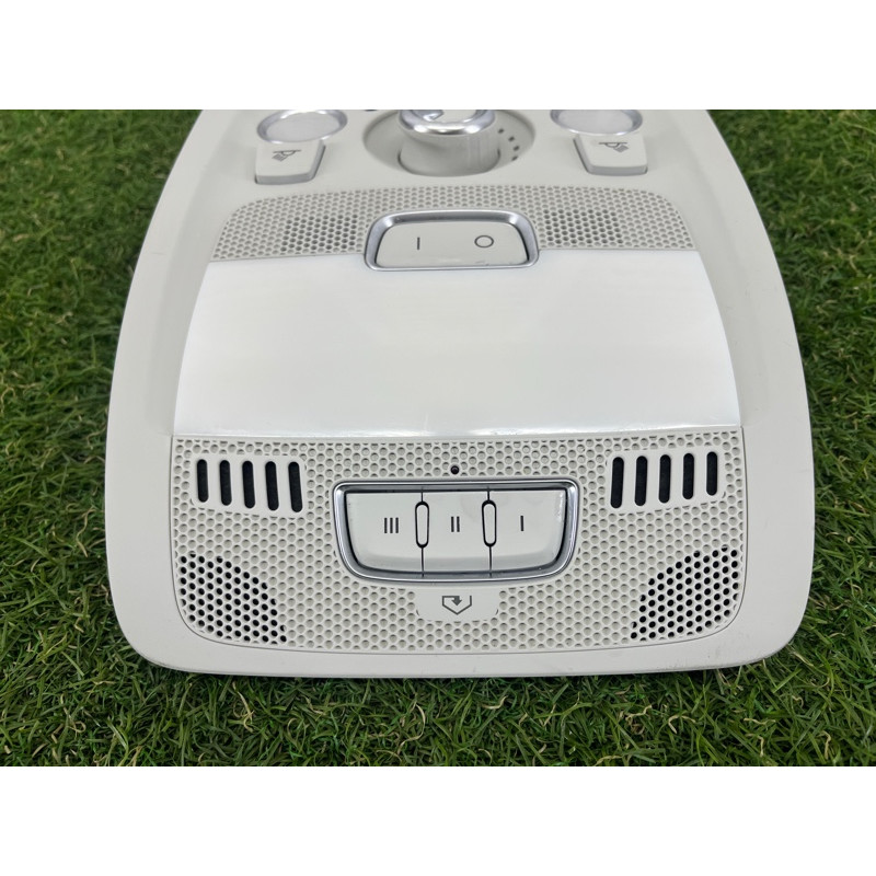 Плафон салона (салон) AUDI A4 B8 2012 2.0 CAEB 8T0947140T64