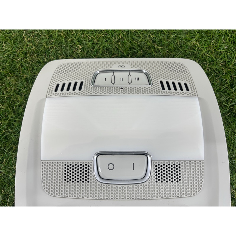 Плафон салона (салон) AUDI A4 B8 2012 2.0 CAEB 8T0947140T64