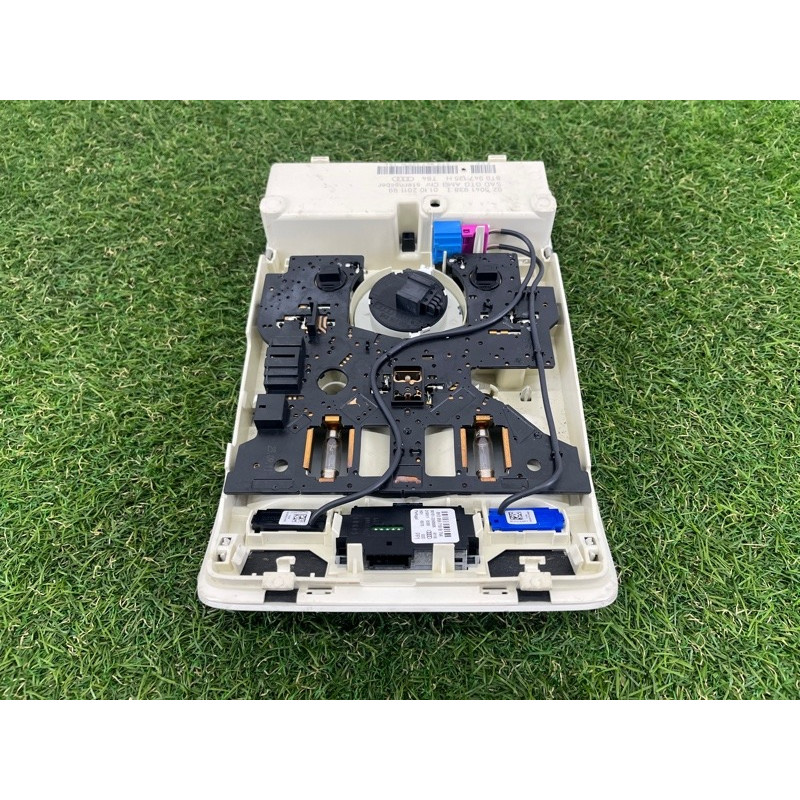 Плафон салона (салон) AUDI A4 B8 2012 2.0 CAEB 8T0947140T64